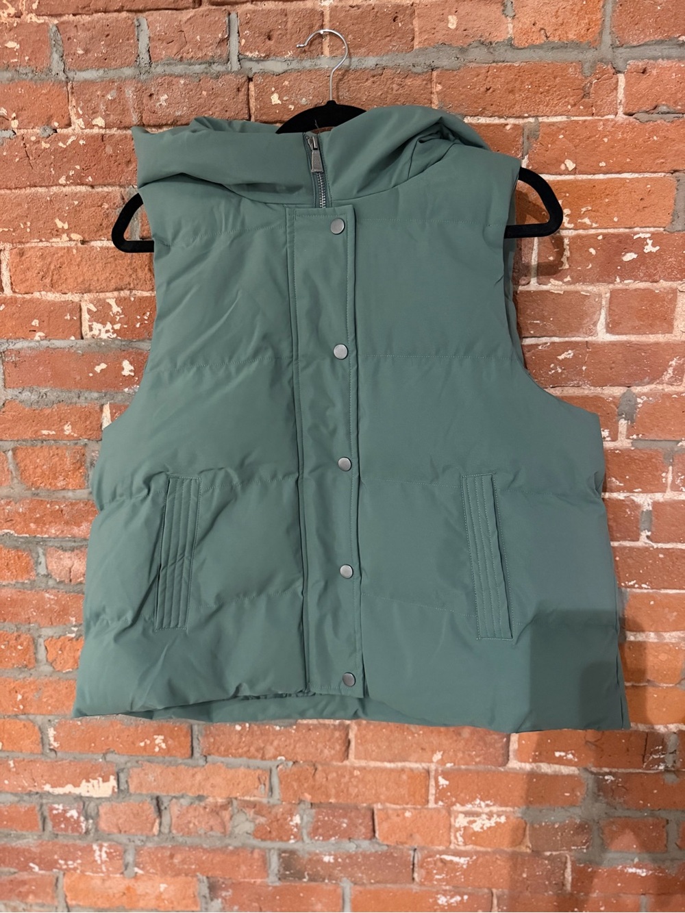 Kyodan Quilted Hooded Puffer Vest - Sage Green